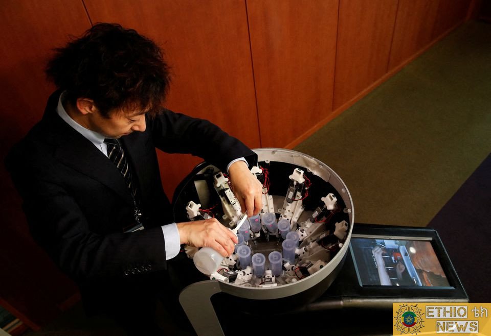 የቴሌቪዥንዎን ስክሪንዎን በመላስ ምግብን መቅመስ ይችላሉ